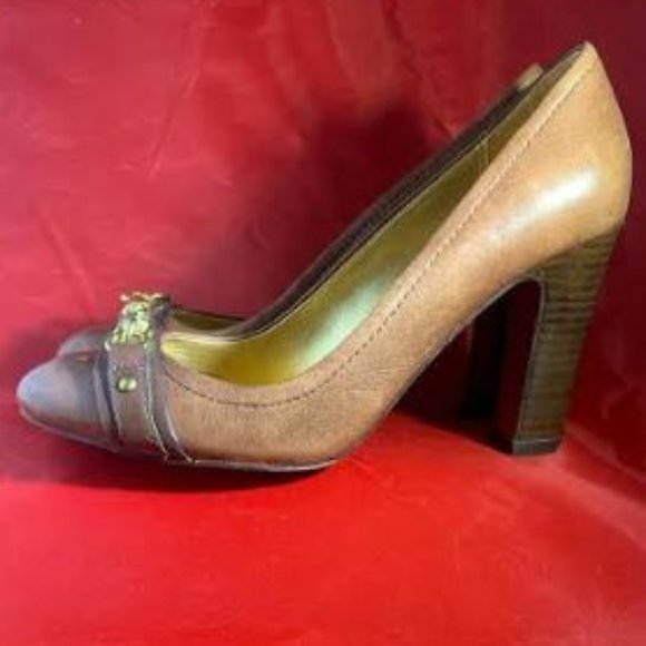 Coach Desaree Brown Leather Pumps Horse-Bit  Sz 7.5 - Picture 3 of 10